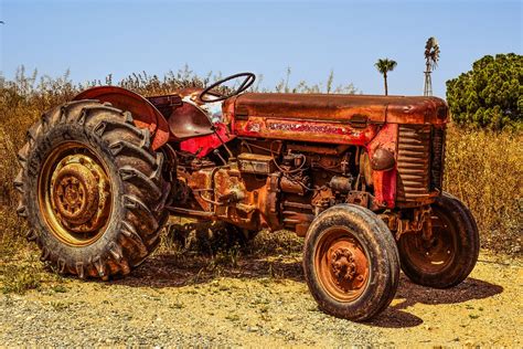 tractor farm countryside · free photo on pixabay