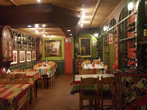 Lucios Pizzeria Restaurant In Randburg Eatout