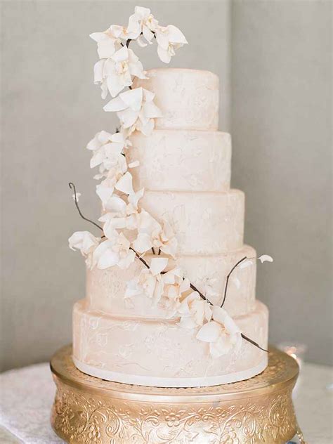 See more ideas about wedding cakes, wedding cake inspiration, beautiful cakes. 16 Prettiest Sugar Flower Wedding Cakes