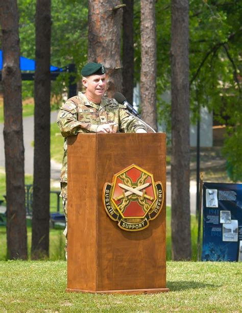 Lopez Takes Command Of Us Army Garrison Fort Johnson Article The