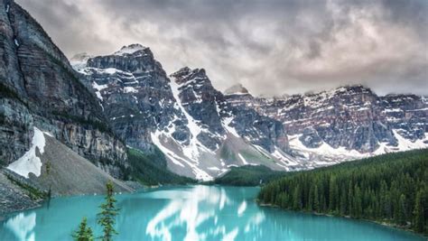 Add These 10 Gorgeous Mountain Landscapes To Your Travel