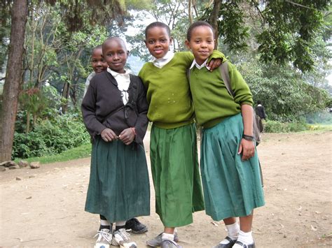 File:School kids in Tanzania.jpg - Wikipedia, the free encyclopedia