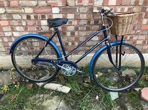 Vintage Ladys Bsa Bicycle With 3 Speed Gears And Wicker Basket 1966