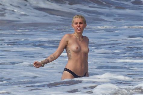 Miley Cyrus Naked 37 New Photos The Sex Scene