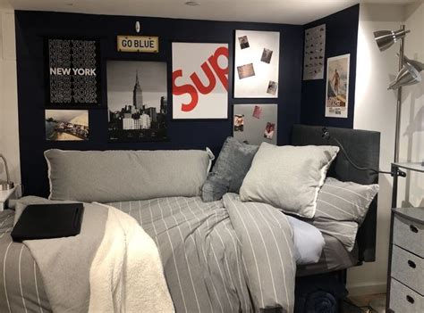 tips and tricks for a minimalist guy dorm room decorations minimalist dorm room