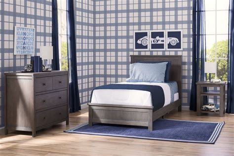 Browse our offers on the best twin bed frames and bedroom collections. Guest Bedrooms with Captivating Twin Bed Designs | Twin ...