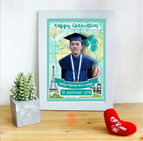 Desain Gambar Kado Wisuda Langsung Beli Tanpa Banyak Kata