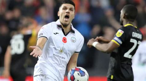 Swansea City 2 2 Wigan Athletic Late Joel Piroe Penalty Sees Swans Fight Back For A Point Bbc