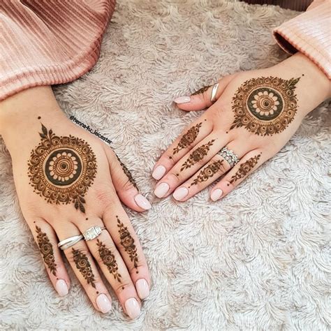 What Is Henna Made Of Best Henna Tattoos 2022 Everything You Need To