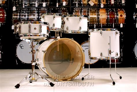 Yamaha Stage Custom Birch 5pc Drum Set W 20 Bd Pure