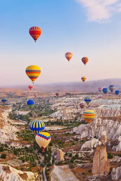 Hot Air Balloon Flying Over Cappadocia Turkey — Stock Photo © Violin