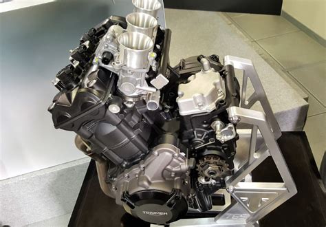 Triumph Named As New Moto2 Engine Suppli Visordown