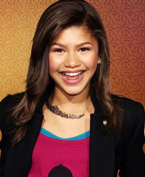 Zendaya coleman is in great shape and many girls of her age want to know the secrets of coleman's workout. CELEBRITY WEIGHT LOSS & BREAST IMPLANTS: Zendaya Weight ...