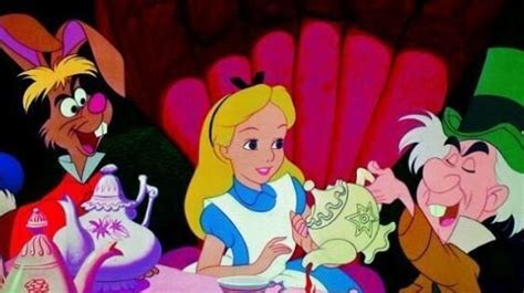 Alice In Wonderland Watch How Animators Made These Famous Scenes