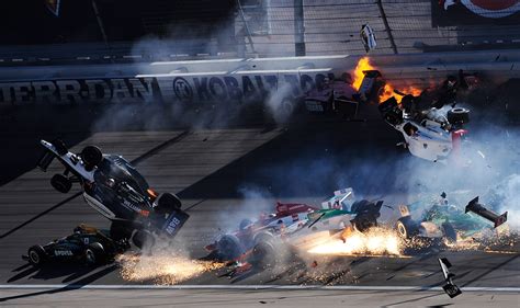 Dan Wheldons Death What Caused Horrific Indycar Crash The