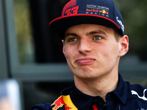 'hoop nog veel meer grands prix te winnen'. Max Verstappen 'keeping sharp' with sim racing | PlanetF1