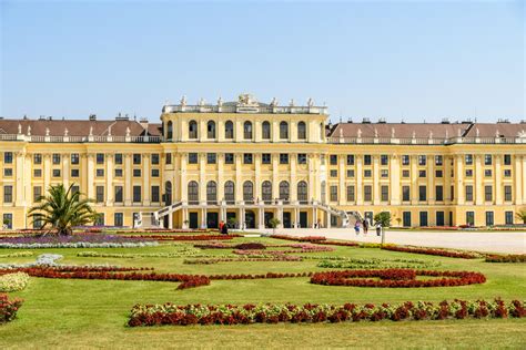 Schonbrunn Palace In Vienna Editorial Stock Photo Image Of History