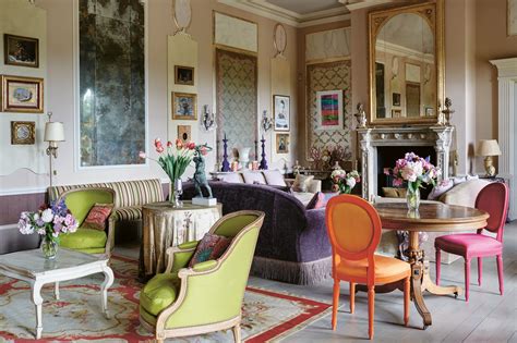 Tour The Stylish Country Houses Of Englands Creative Set Photos Architectural Digest