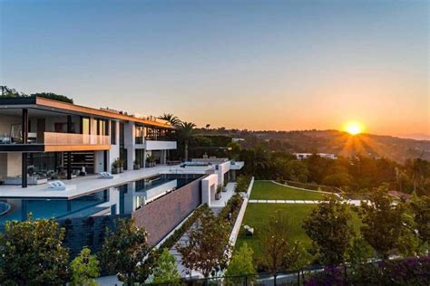 Jaw Dropping Dream Home Overlooking The Los Angeles Skyline Mansions