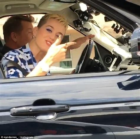 Katy Perry Films Carpool Karaoke With James Corden Daily Mail Online