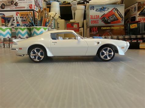 1970 Pontiac Firebird Plastic Model Car Kit 124
