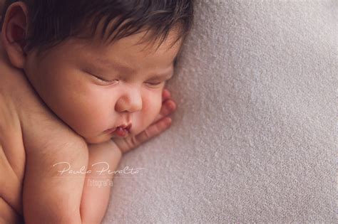 book de fotos a bebé de 8 días paula peralta fotografía