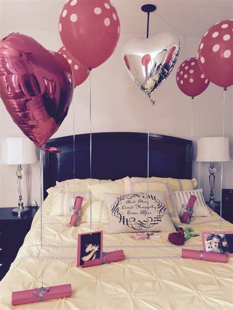 15 Diy Bedroom Decoration For A Romantic Valentine S Day Decoraciones Del Día
