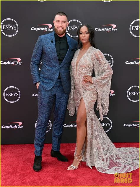 Who Is Travis Kelce's Girlfriend? Meet Kayla Nicole!: Photo 4428104