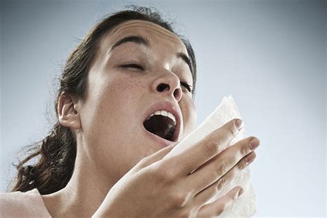 Be Careful When You Are Coughing Or Sneezing This Is What It Can Do