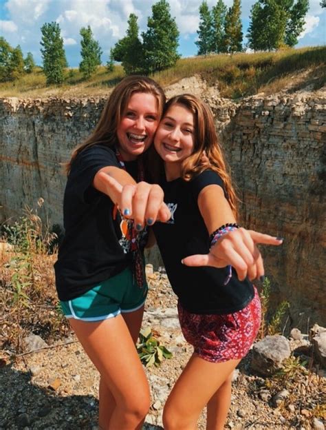 Vsco Sidneydayy Friend Pictures Poses Best Friend Goals Friend Pictures