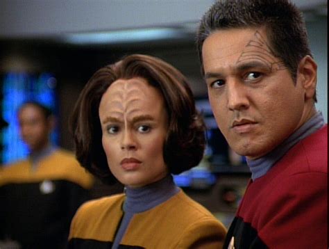 1 02 Parallax Star Trek Voyager Season 1 Episode