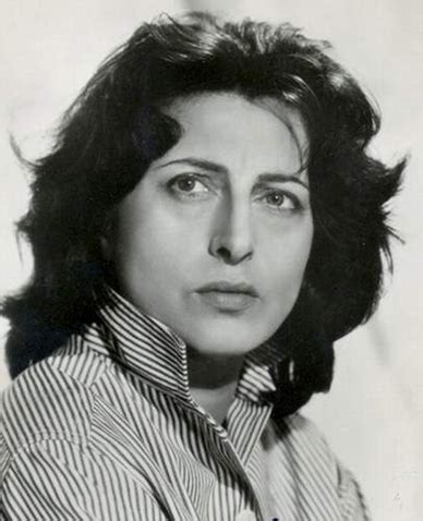 Born in san giorgio di piano, giulietta masina spent part of her teenage years living with a widowed aunt in rome, where she cultivated a passion for the theater and studied for a degree in philosophy. Anna Magnani (7 de Março de 1908) | Artista | Filmow