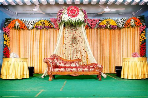 Best Wedding Stage Decoration Idea For Indian Weddings