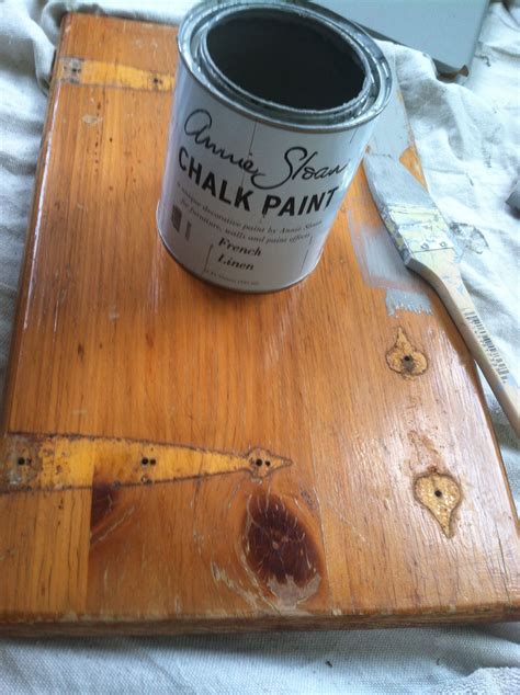 This is a kind of timber that is often used when the buyer wants to add a country or rustic kind of look to their home. Annie Sloan chalk paint in French linen, over knotty pine ...