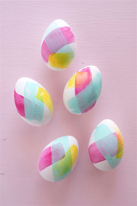 Diy Brushstroke Easter Eggs Alice And Lois Easter Craft Projects