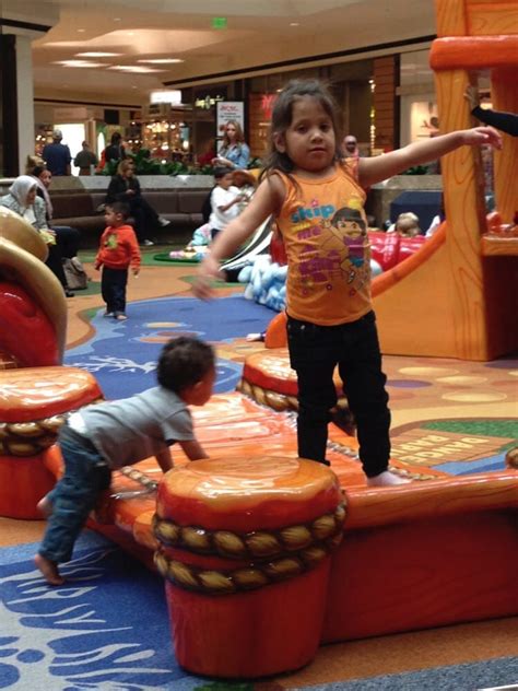 Cherry Creek Mall Kids Kourt 12 Reviews Playgrounds 3000 E 1st