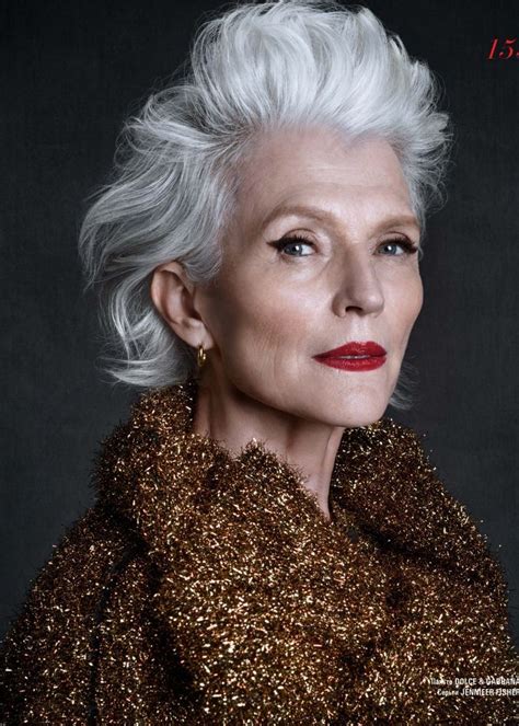 Maye Musk The 70 Year Old Model Of The Moment Gorgeous Gray Hair Beautiful Gray Hair Hairstyle