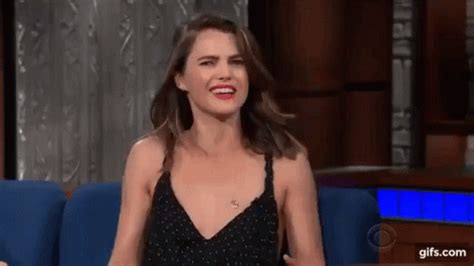 Keri Russell Middle Finger Gif Keri Russell Middle Finger F You Gif