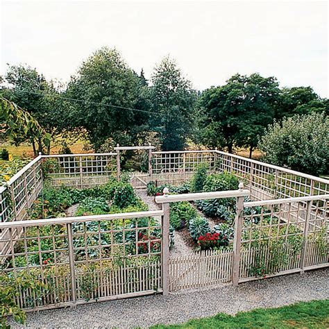 20 Diy Garden Fence Ideas