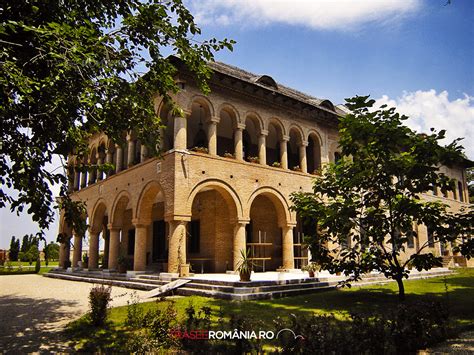 Amenajari interioare design interior apartament pentru air bnb bucuresti. Palatul Mogosoaia - Ansamblul Brancovenesc de pe Raul ...