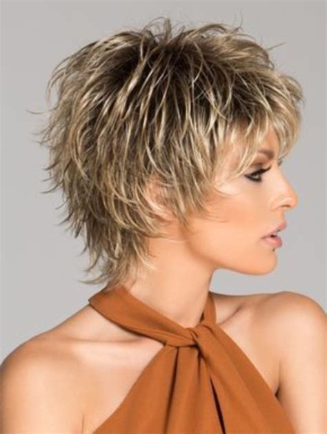 35 Shaggy Hairstyle For Women Over 40 Years With Fine Hair Short