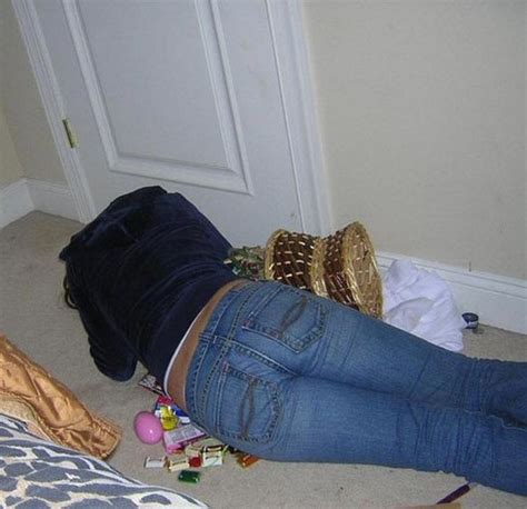 drunken girls wild and freaky funny pictures