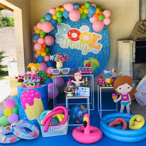 Graduation Pool Party Decorations Or Ideas To Draw Pin On Get Crafty