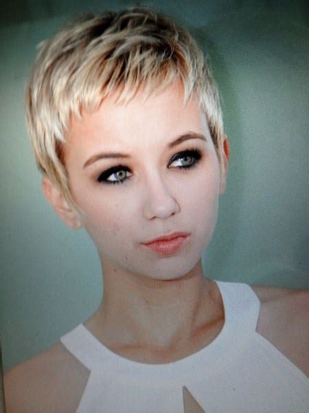 20 stunning short haircuts for girls