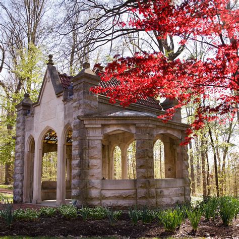 Indiana university—bloomington's ranking in the 2021 edition of best colleges is national universities, #76. Bringing IU to you: Bloomington campus in bloom: News at ...