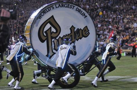 Purdues Big Bass Drum The Worlds Largest Drum Purdue Notre Dame