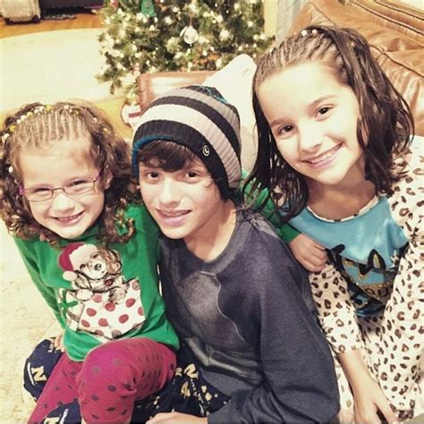 Bratayley On Christmas Bratayley Caleb Bratayley Annie And Hayley