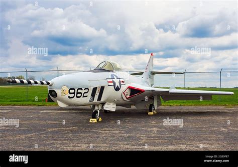 Grumman F9f 8p Cougar Usa Air Force Carrier Based Fighter Stock Photo
