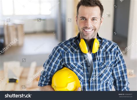 Portrait Smiling Construction Worker Stock Photo 183609077 Shutterstock