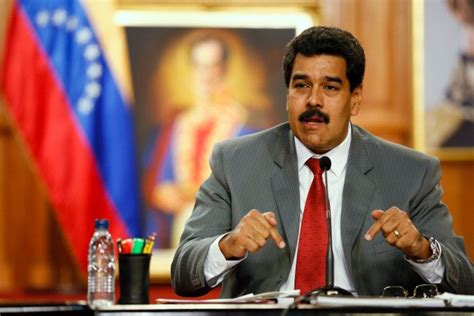 Los síntomas comunes después de una lesión cerebral traumática con conmoción son dolor de cabeza. Nicolás Maduro podría decretar el "estado de conmoción" en ...